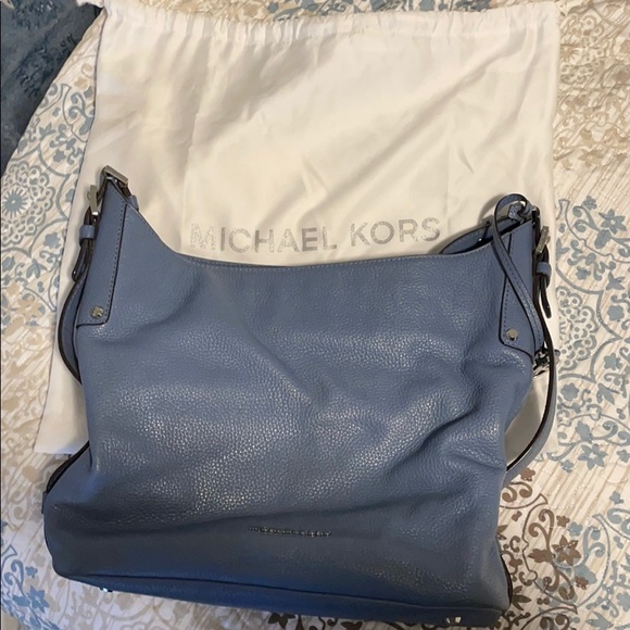 Michael Kors Handbags - Micheals Kors Purse